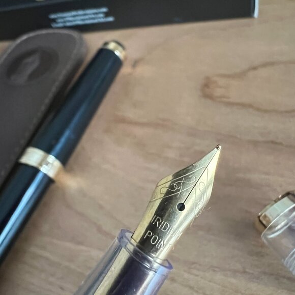 2 FPR Fountain Pen Revolution ~ EF #5.5 Ultra Flex & Fine ~ and a Leather Sleeve - Picture 2 of 4